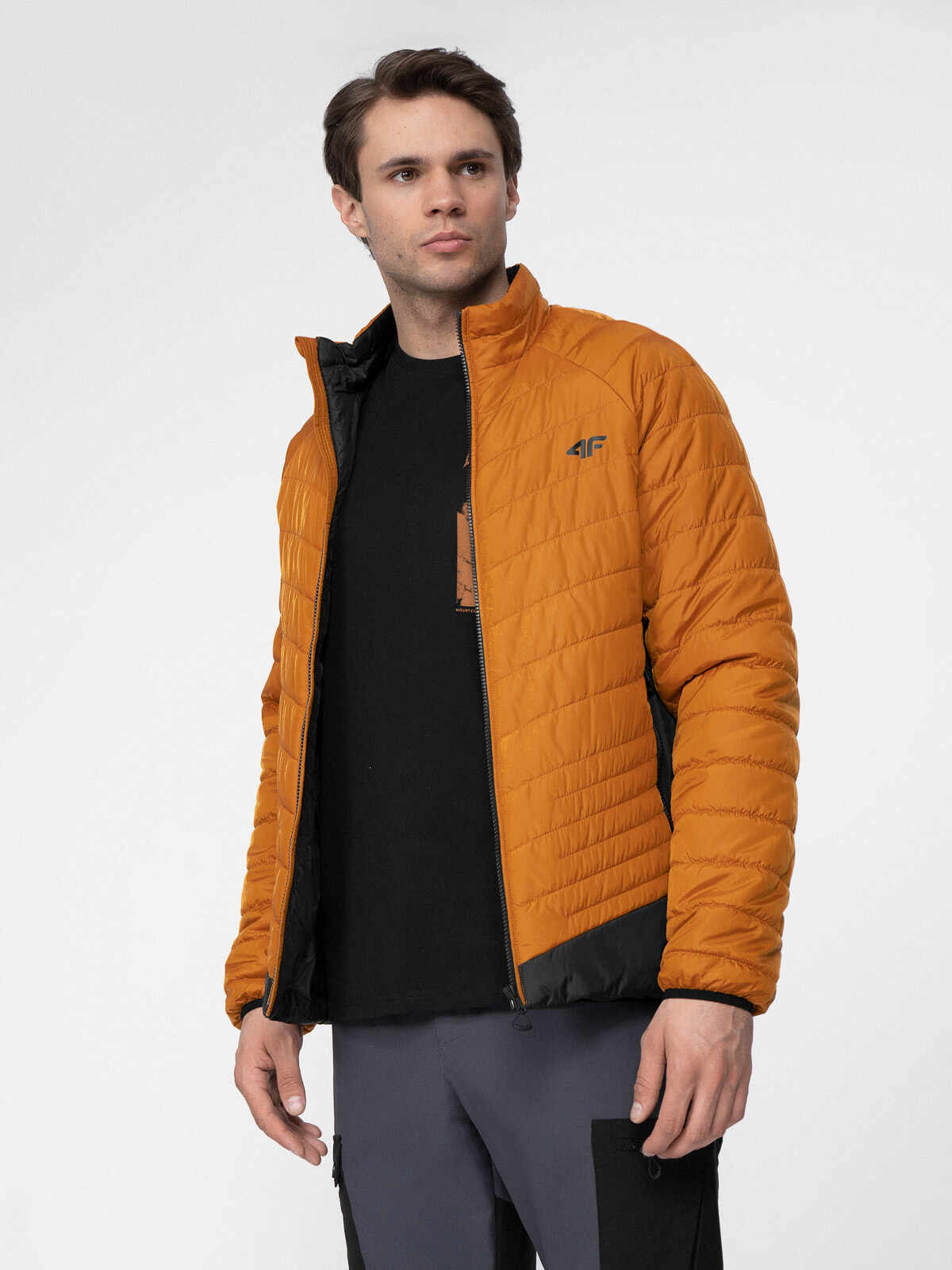 Jachetă de trekking din puf PrimaLoft® Black Eco pentru bărbați